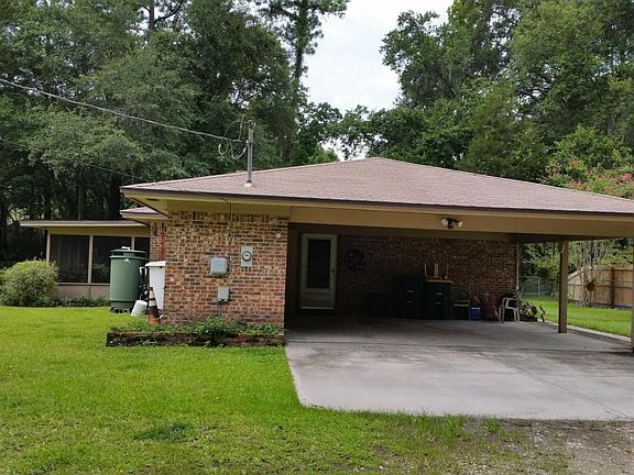 3rd image of 2928 Claire Ln
