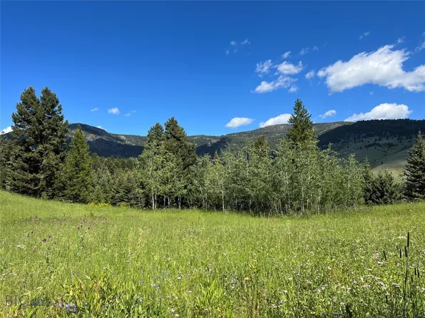 7 Rock Creek Rd S, Emigrant, MT 59027