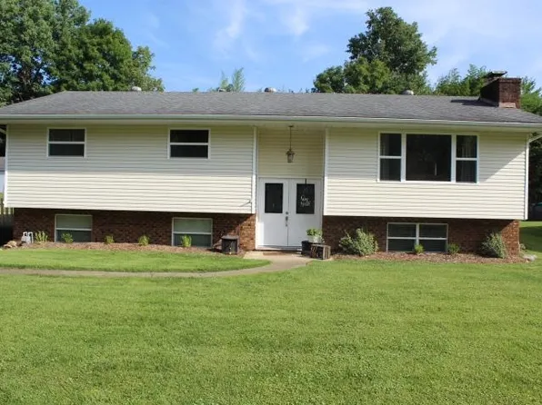 558 Fairwood Rd, Huntington, WV 25705