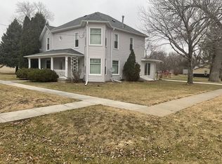 211 S C St, North Loup, NE 68859