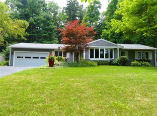 40 Kurt Rd, Pittsford, NY 14534