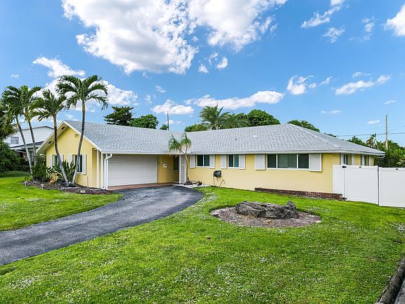 3rd image of 319 SW 11th Avenue