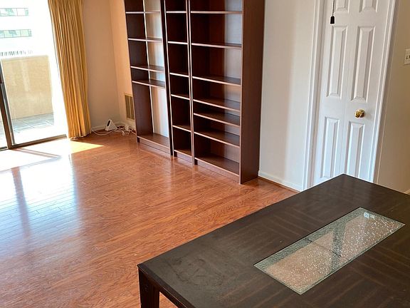 Linving / Dining room