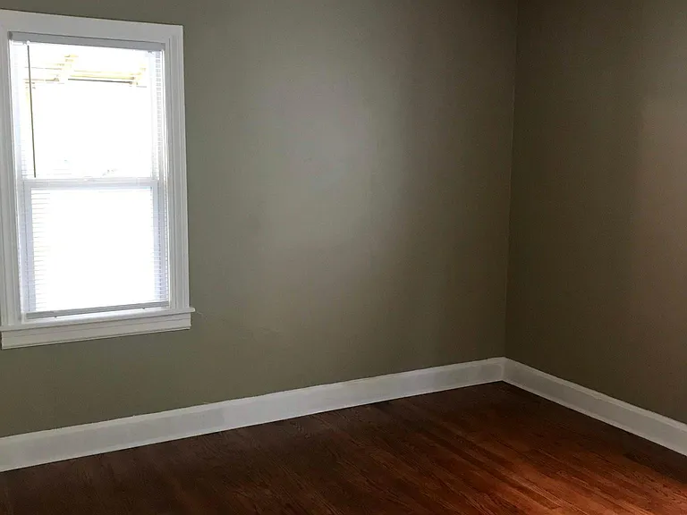 Downstairs south bedroom