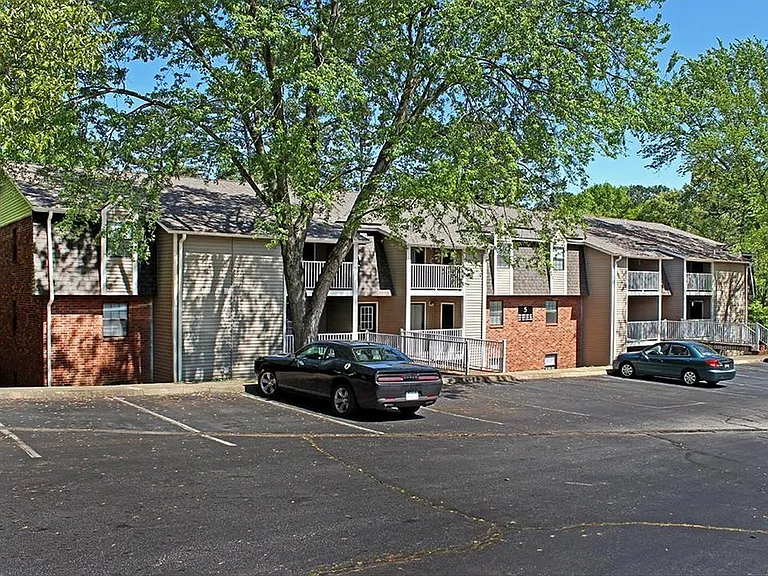 Roper Mountain Woods Apartments Phase 1 — Photo 6
