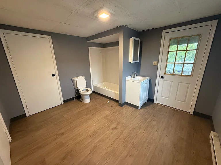 2233 Jackson St #4 — Photo 10