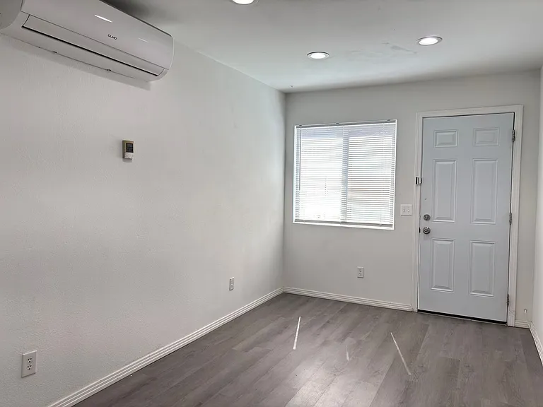 4022 Karling Pl #B — Photo 3