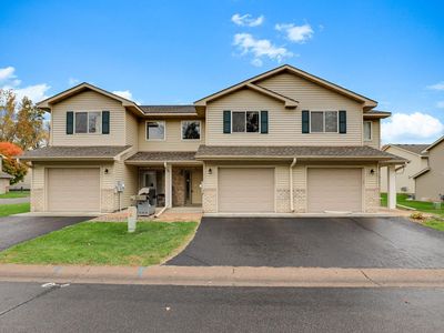 6372 13th St N, Oakdale, MN, 55128