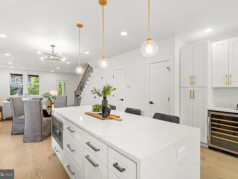 238 Longfellow St NW #1 — Photo 16