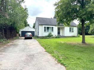 7 Liberty Dr, Cambridge, ON N1R5N4