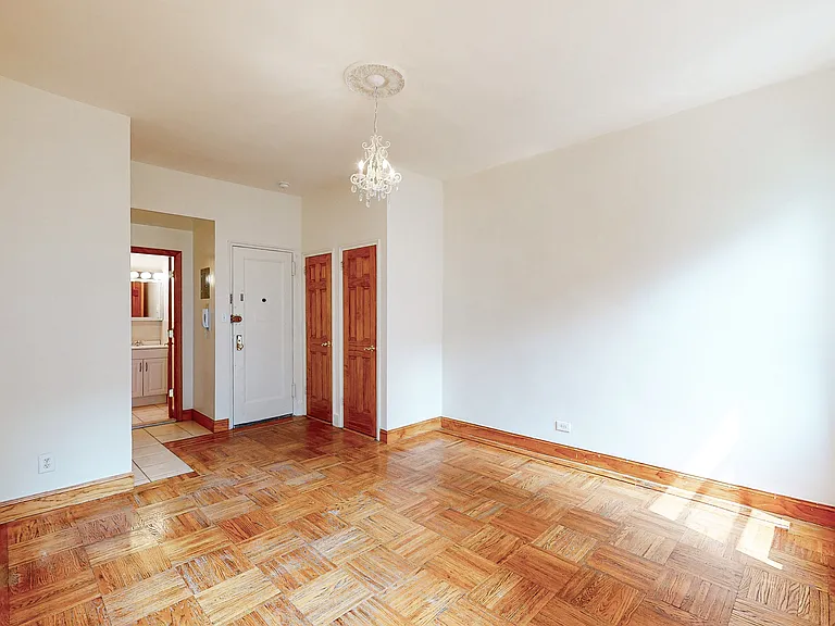116 W 69th St #5B — Photo 8