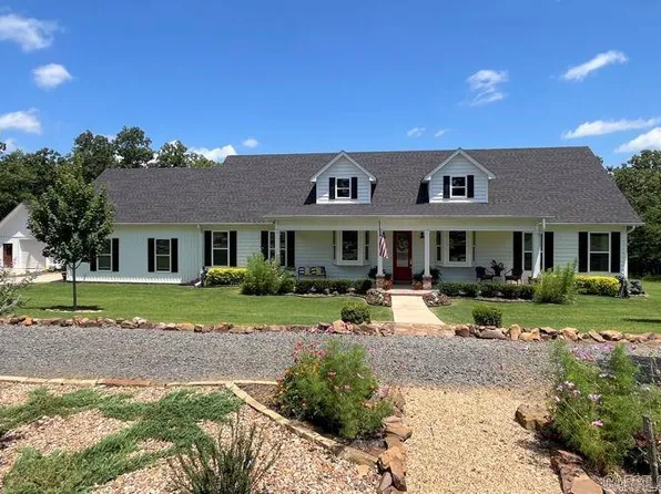 8612 Young Woolley Dr, Jacksonville, AR 72076