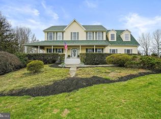 20409 Peach Tree Rd, Dickerson, MD 20842