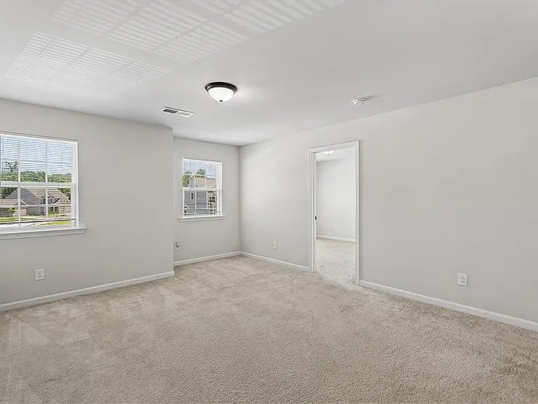 5740 Wheeler Ridge Rd — Photo 28