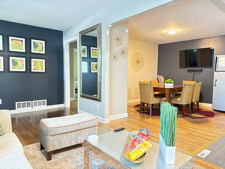 151 Sewanee Ave NW #1 — Photo 2