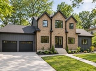 3110 Saint Johns Rd, Des Moines, IA 50312