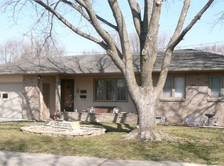 1806 Jefferson St, Beatrice, NE 68310