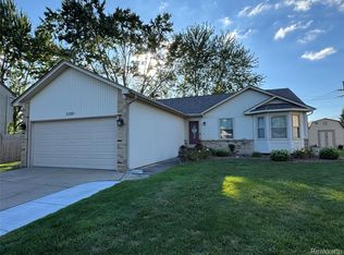 52981 Sequoia Trl, Chesterfield, MI 48047