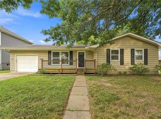 505 S Olive St, Louisburg, KS 66053