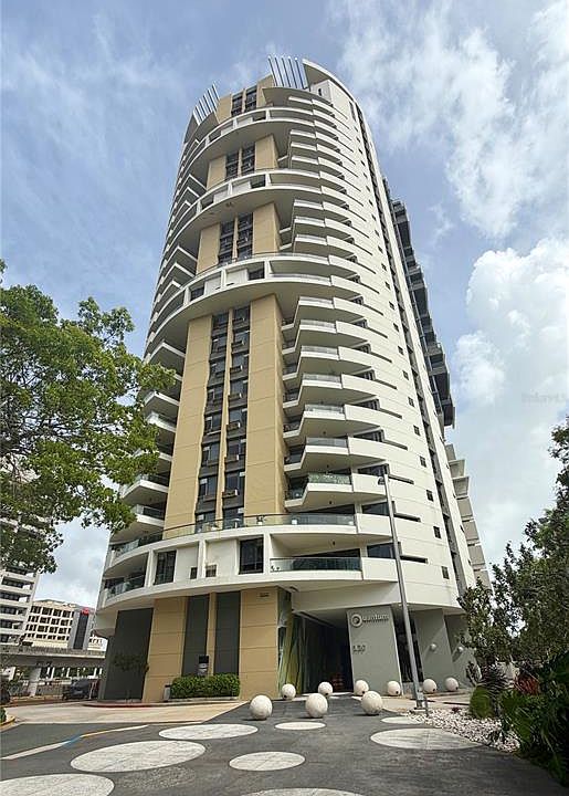 1st image of 120 Avenue Carlos E Chardon Quantum Metrocenter #1904