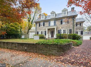 7412 Crittenden St, Philadelphia, PA 19119