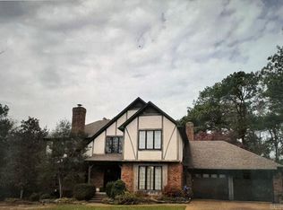 5 Woodcrest Dr, Searcy, AR 72143