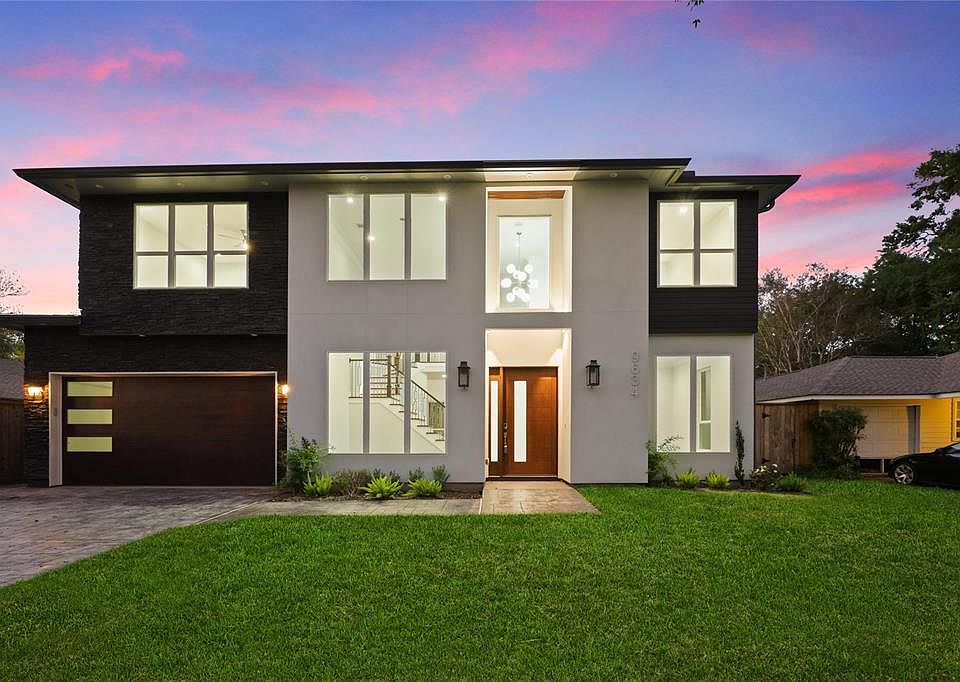 1st image of 9634 Pine Lake Dr
