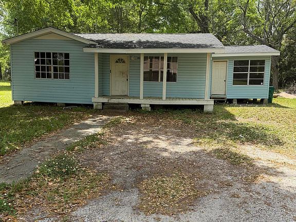 3rd image of 3424 Howze St