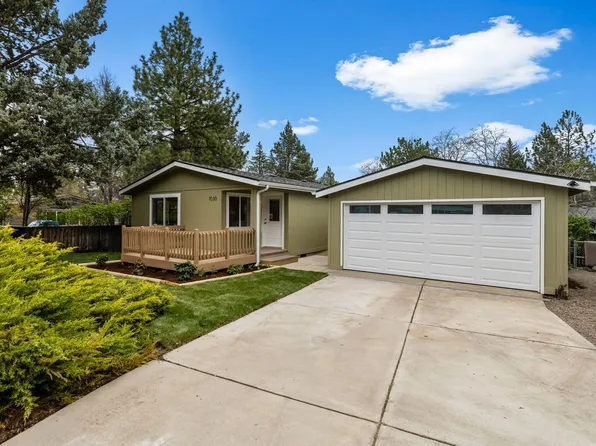 1030 SE Castlewood Dr, Bend, OR 97702