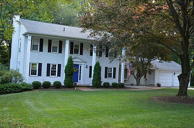 1st image of 130 Cindyann Dr