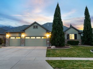 1512 N June Dr W, Farmington, UT 84025