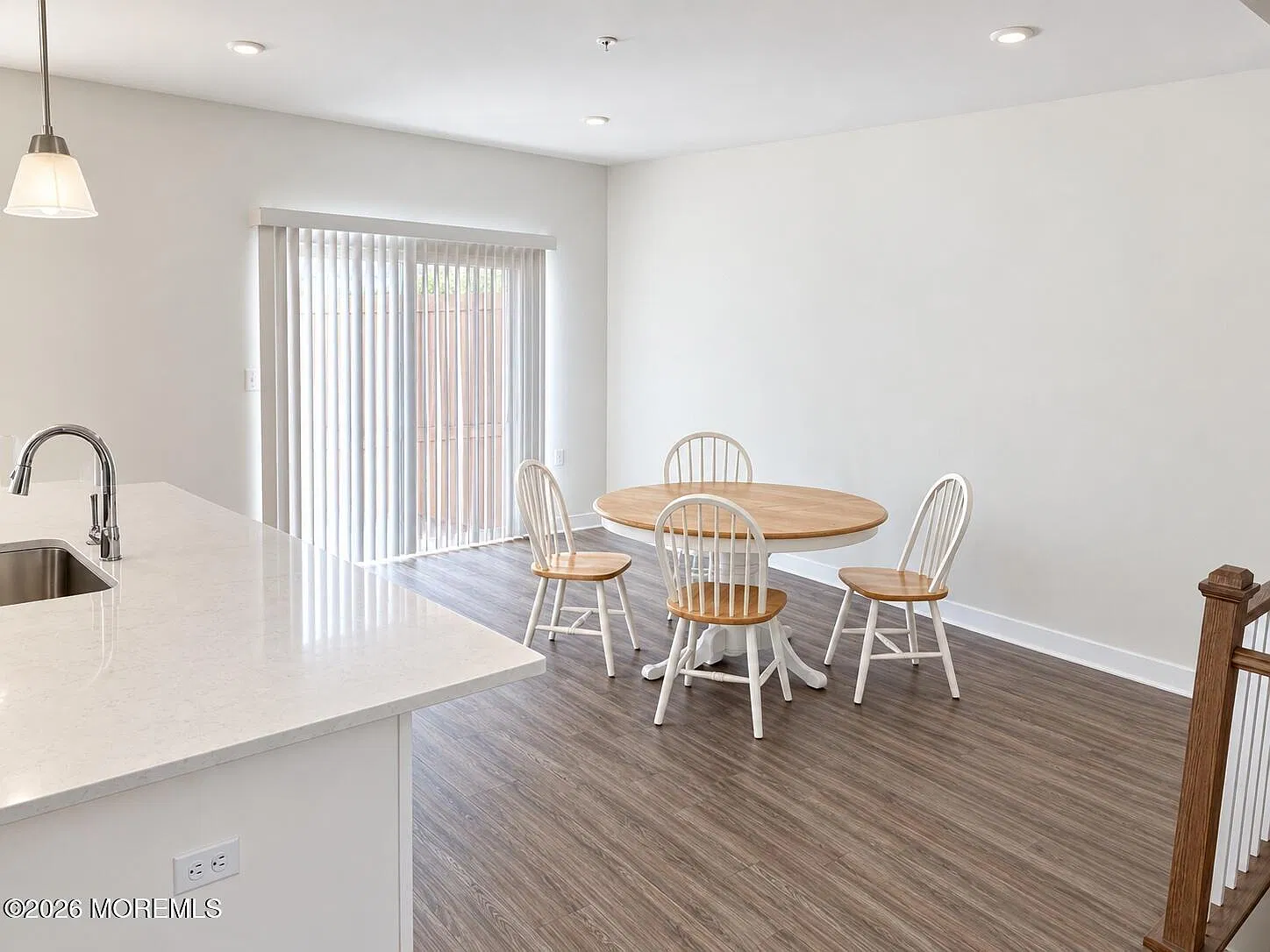 3 bed, 2.5 bath, 1914 sqft, $4,000 — Photo 3
