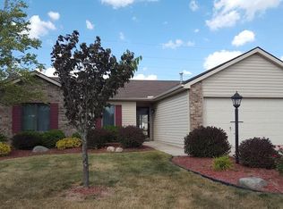 5510 Dennison Dr, Fort Wayne, IN 46835