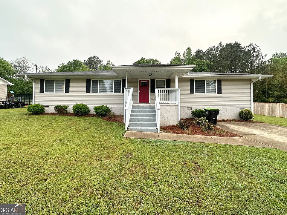 2nd image of 64 Gregory Ct