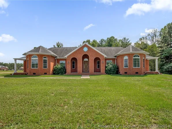 251 Water Ridge Ln, Stedman, NC 28391