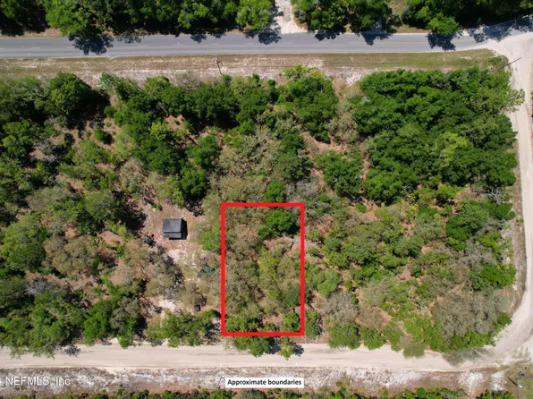 109 EAST Drive, Florahome, FL 32140