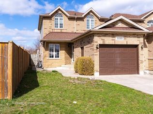 1010 Silverdale Dr, Windsor, ON N9G 2R8