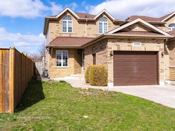 1010 Silverdale Dr, Windsor, ON N9G 2R8