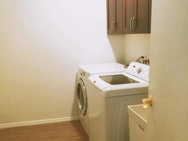 5210 Highland Dr — Photo 16