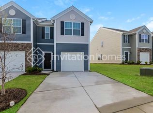 11719 Brier Village Ln, Charlotte, NC 28262