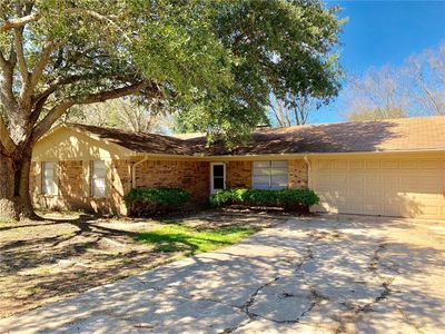 1775 Cypress Ln, Canton, TX, 75103