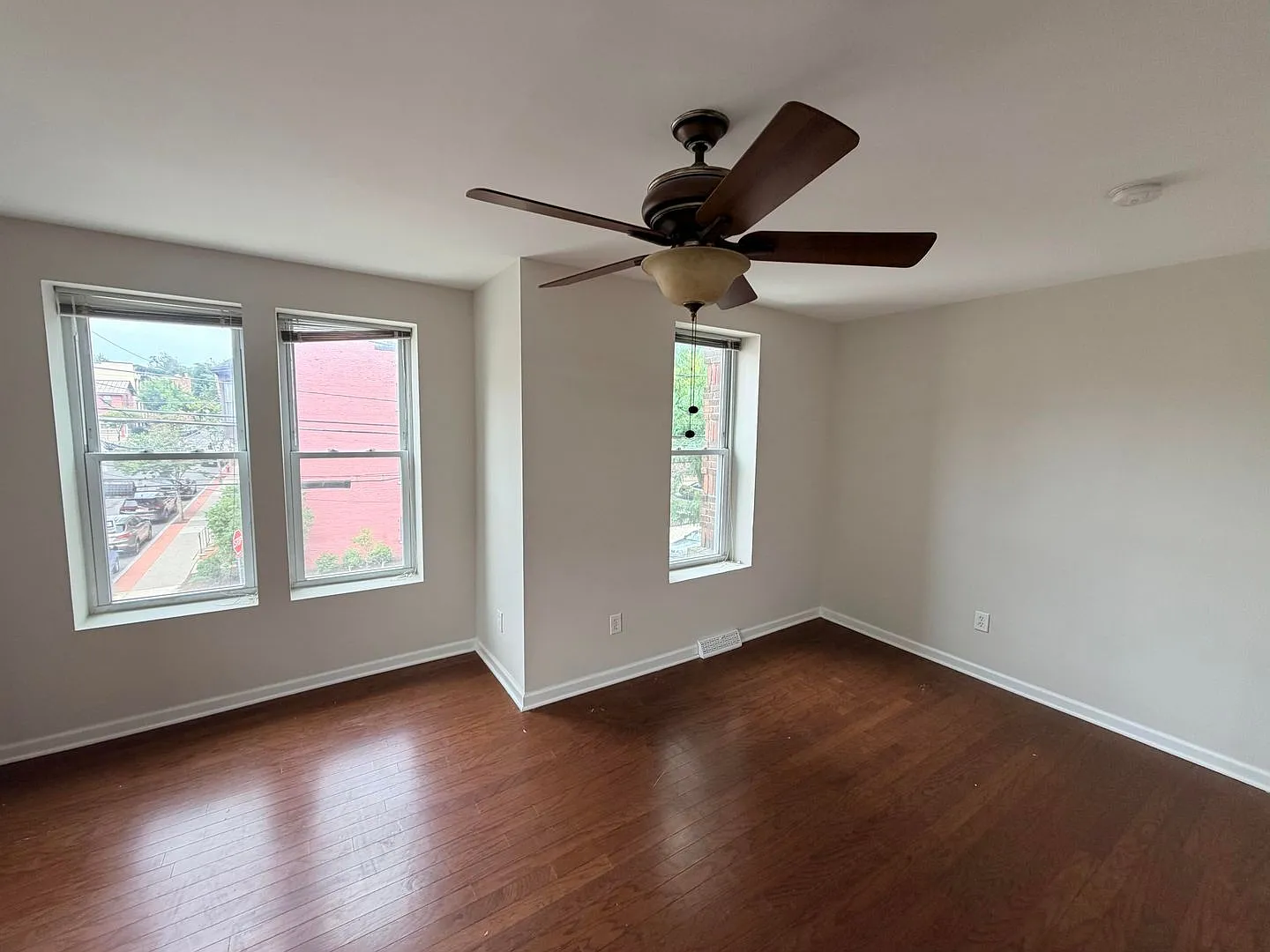 70 Morris Street — Photo 3