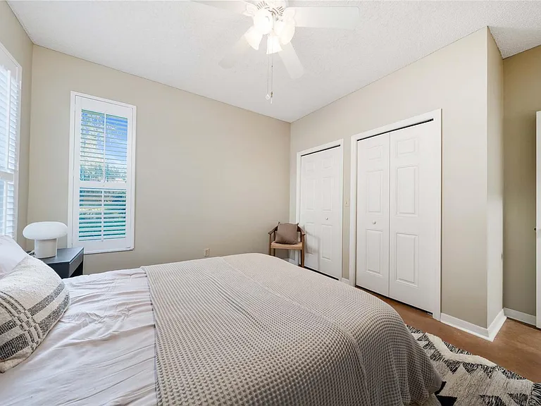 8120 NW 48th Ln — Photo 49