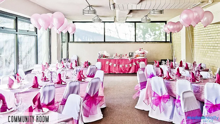 Sold by Moda Realty | media 55