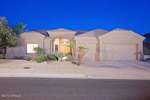 2nd image of 419 W Desert Flower Ln