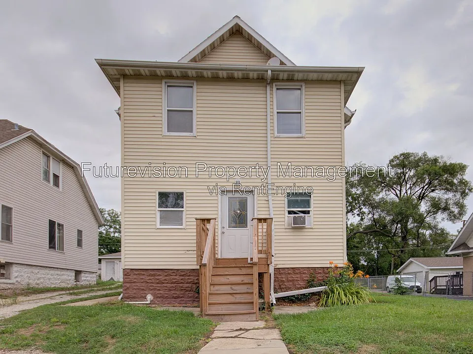 813 Woods Ave #2