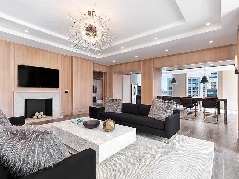 69 Bay St #13-1 — Photo 4