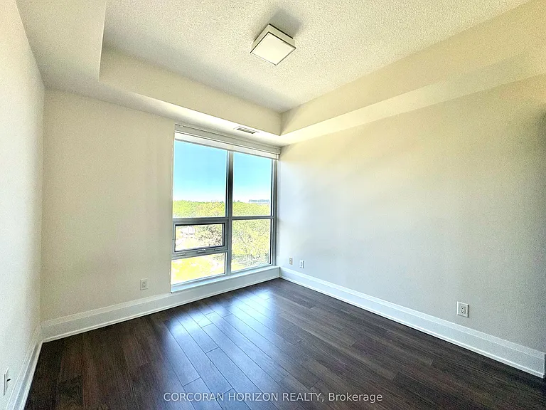 120 Harrison Garden Blvd #626 — Photo 10
