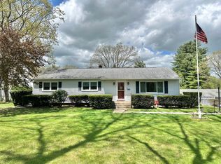 420 Tarbox Rd, Plainfield, CT 06374