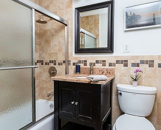 5th image of 330 3rd Ave APT 4B